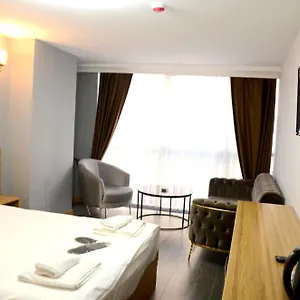 Waves Otel
